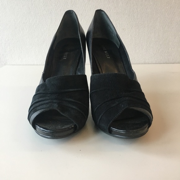 Nine West Women's Thinkableo Peep-Toe Pumps Black - Picture 5 of 5